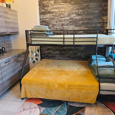 公寓 Together, Two Studios, Super Location, Free Parking *