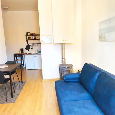 Together, Two Studios, Super Location, Free Parking 公寓 *
