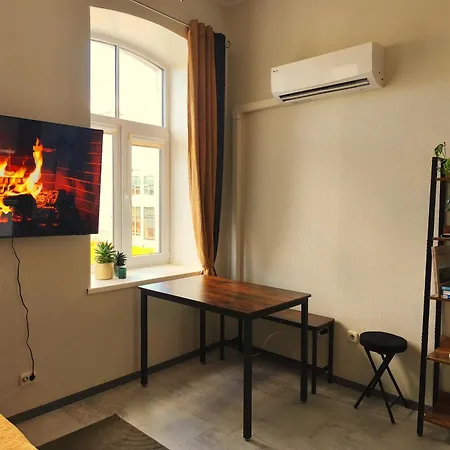 Together, Two Studios, Super Location, Free Parking 公寓 *
